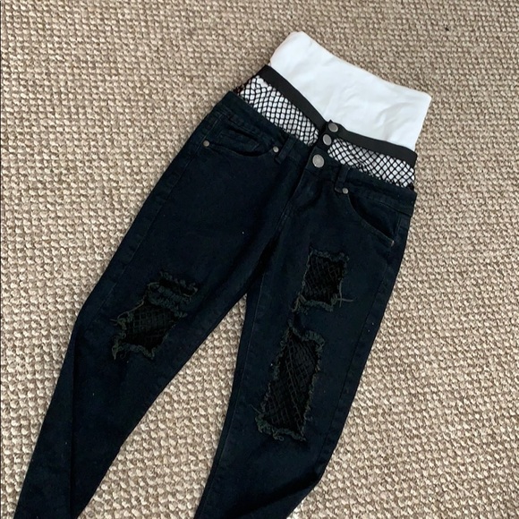 Black distressed fishnet V.I.P jeans. - Picture 4 of 4